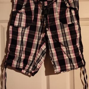 Bugle Boy Checkered Cargo Shorts